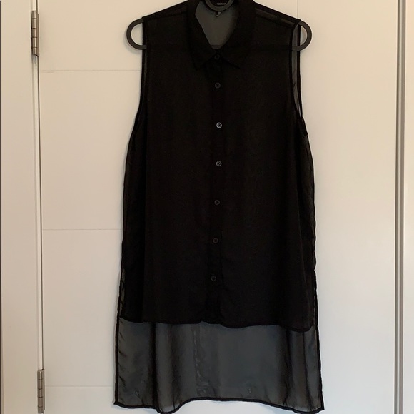 BOGO-Sleeveless high low shirt - Picture 1 of 3